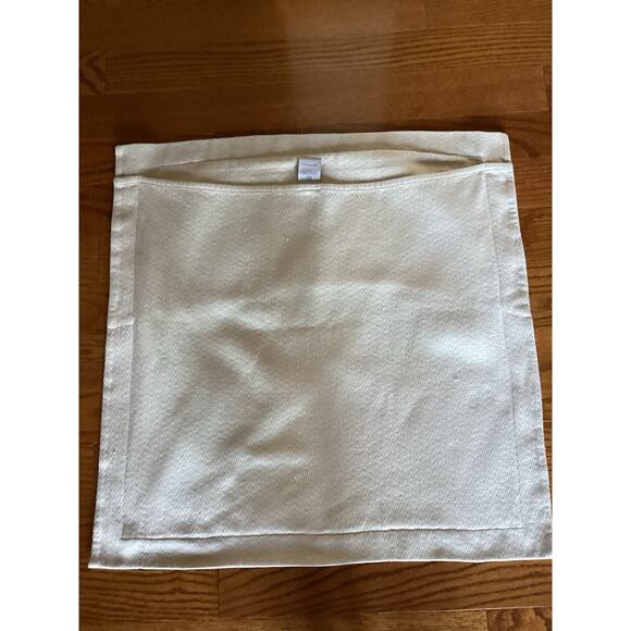 Docofil Chevron Design Beige/Cream Pillow Cover Fits 24x24 Pillow - Picture 3 of 5